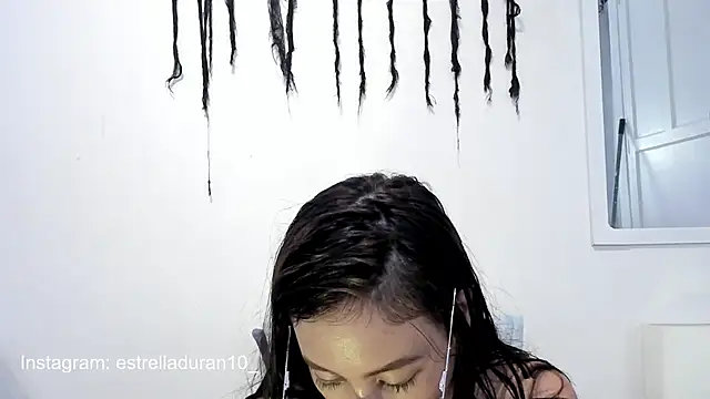 Estrella Duran online show from December 6, 2:13 am