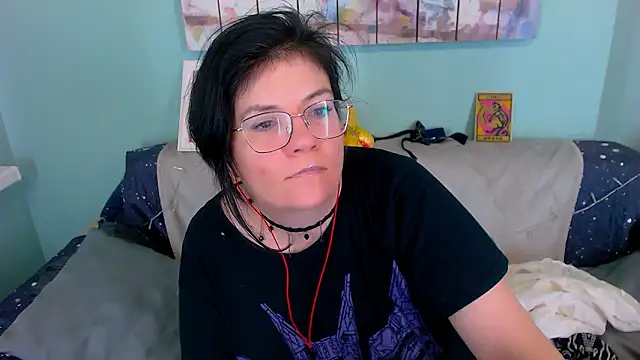 EverlyRays online show from February 2, 4:27 pm