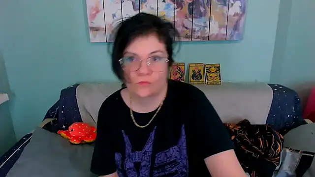 EverlyRays online show from February 22, 2:15 pm