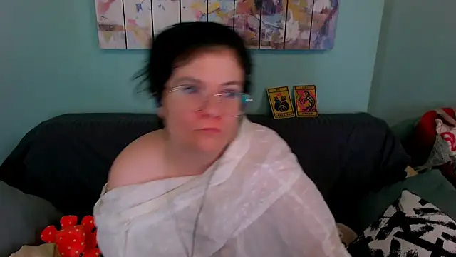 EverlyRays online show from March 25, 4:29 am