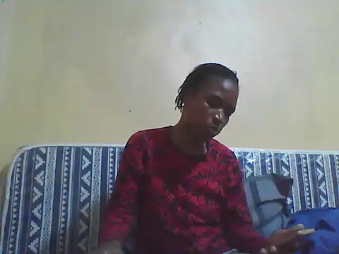 Snapshot of Smillie_prety chatting on March 10, 5:51 pm Smillie prety online show from March 10, 5:51 pm