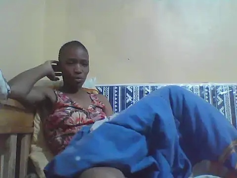 Snapshot of Smillie_prety chatting on March 19, 5:22 am Smillie prety online show from March 19, 5:22 am