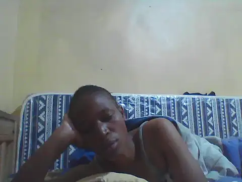 Snapshot of Smillie_prety chatting on March 28, 2:44 am Smillie prety online show from March 28, 2:44 am