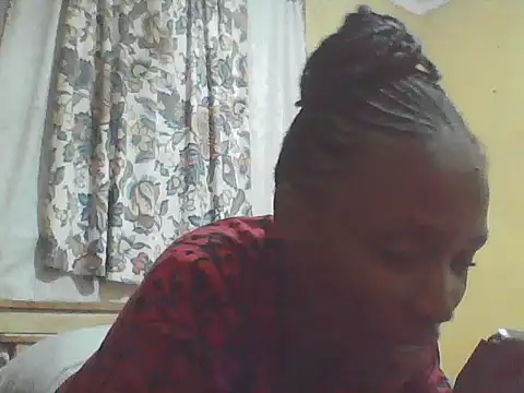 Smillie prety online show from June 10, 7:02 pm
