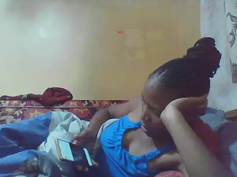 Smillie prety online show from June 11, 3:48 am