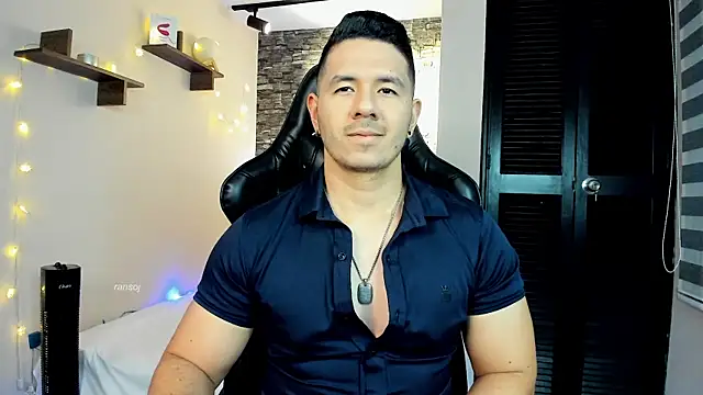 Snapshot of ransoj chatting on January 19, 12:38 am ransoj online show from January 19, 12:38 am