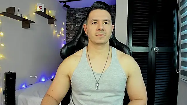 Snapshot of ransoj chatting on January 22, 10:15 pm ransoj online show from January 22, 10:15 pm