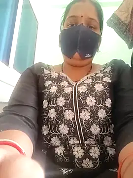 Snapshot of sematomar chatting on April 8, 6:13 am sematomar online show from April 8, 6:13 am