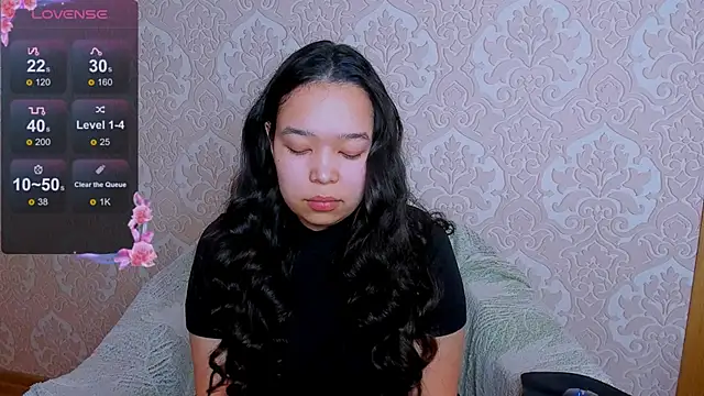 Snapshot of Kris_top_Lee chatting on April 16, 5:30 am Kris top Lee online show from April 16, 5:30 am