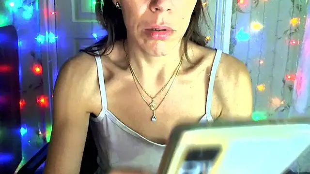 Snapshot of Ladywinter chatting on October 20, 3:12 pm Ladywinter online show from October 20, 3:12 pm