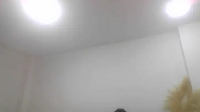 Snapshot of roxana_collins chatting on April 6, 4:46 am roxana collins online show from April 6, 4:46 am