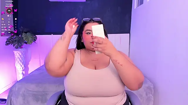 tifanny bigboobs11 online show from July 18, 2:38 am