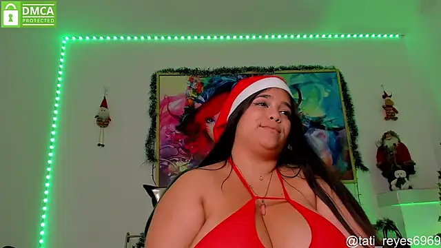 tati reyess online show from December 18, 1:02 pm