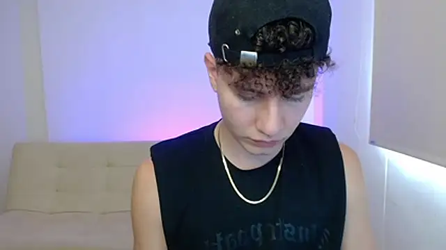 adrian morelly online show from July 17, 7:52 pm