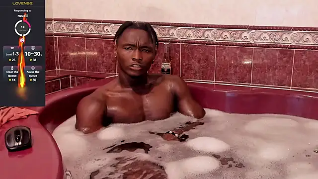 Snapshot of DannSmmith chatting on February 17, 4:04 pm DannSmmith online show from February 17, 4:04 pm