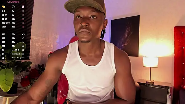 Snapshot of DannSmmith chatting on November 23, 9:20 am DannSmmith online show from November 23, 9:20 am