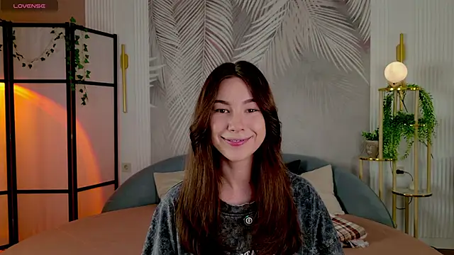 Marie Diaze online show from June 2, 5:09 am