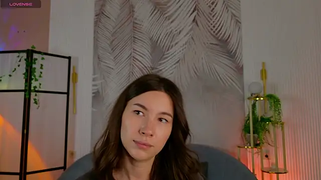 Marie Diaze online show from June 14, 9:55 am