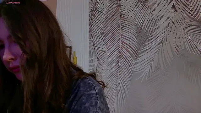 Marie Diaze online show from June 21, 5:10 am