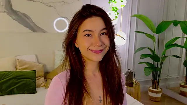 Marie Diaze online show from July 7, 6:12 pm