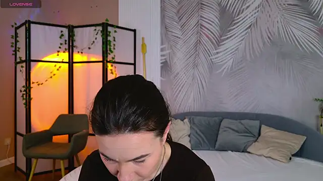 Marie Diaze online show from July 24, 5:05 am