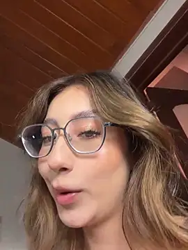 Snapshot of lua_ferch__ chatting on February 8, 7:16 pm lua ferch online show from February 8, 7:16 pm