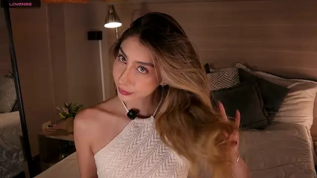 lua ferch   online show from June 18, 1:04 pm