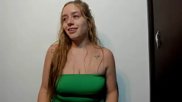 Natalia Suarez online show from July 22, 2:14 am