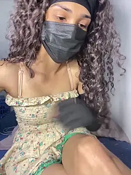 Snapshot of BandySL chatting on December 3, 3:30 am BandySL online show from December 3, 3:30 am