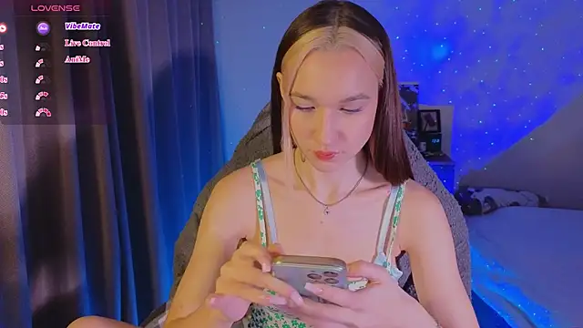 shey1i online show from January 10, 1:57 pm