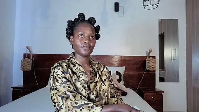 Elegant Ebony online show from March 31, 7:42 am