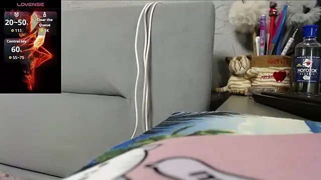 Snapshot of Viktoriiya_bald chatting on September 18, 1:51 am Viktoriiya bald online show from September 18, 1:51 am