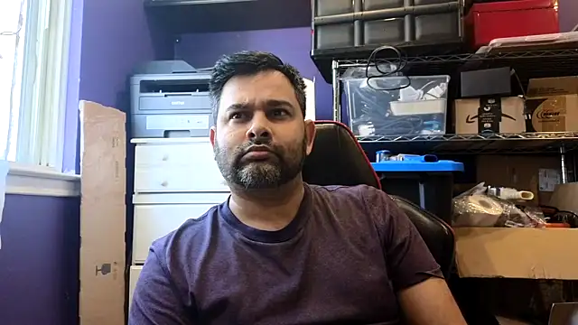 Snapshot of Sakhtlaundaz chatting on February 13, 2:57 pm Sakhtlaundaz online show from February 13, 2:57 pm