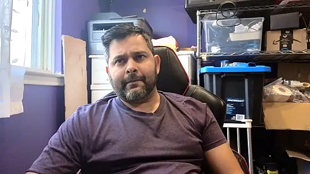 Snapshot of Sakhtlaundaz chatting on February 15, 9:22 pm Sakhtlaundaz online show from February 15, 9:22 pm