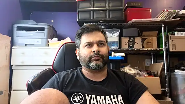 Snapshot of Sakhtlaundaz chatting on February 27, 3:12 pm Sakhtlaundaz online show from February 27, 3:12 pm