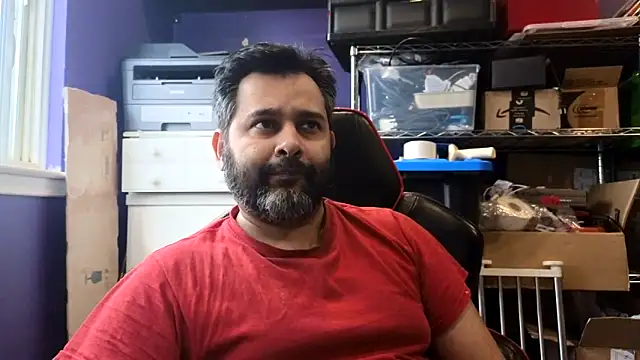 Snapshot of Sakhtlaundaz chatting on March 8, 8:56 pm Sakhtlaundaz online show from March 8, 8:56 pm