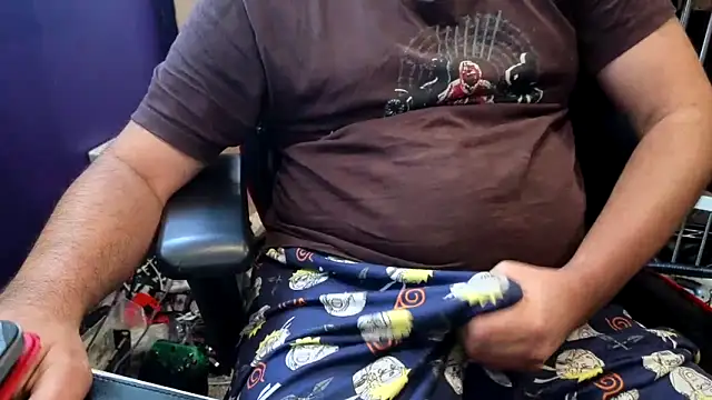 Snapshot of Sakhtlaundaz chatting on March 21, 9:07 pm Sakhtlaundaz online show from March 21, 9:07 pm