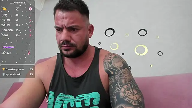 musclemonster31 online show from January 21, 3:15 am