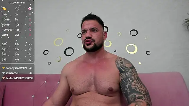musclemonster31 online show from February 1, 2:47 am