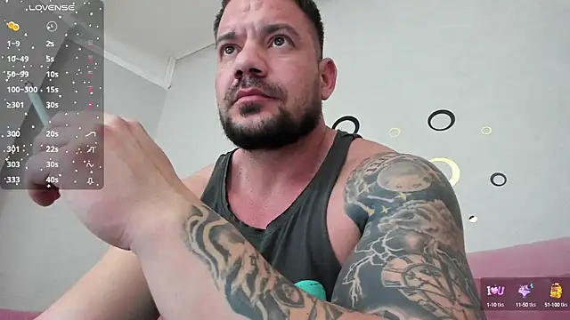 musclemonster31 online show from February 6, 1:16 am