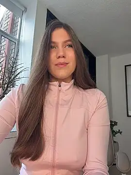 AmelieLaurent  online show from July 27, 12:56 pm