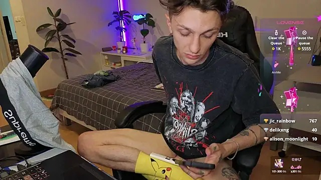 Snapshot of Tima_Lexikov_ chatting on December 25, 8:51 am Tima Lexikov online show from December 25, 8:51 am