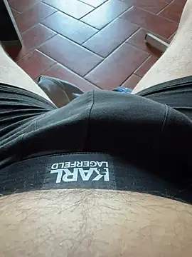 jacky4501 online show from June 12, 12:37 pm