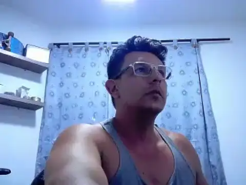 Snapshot of pedropicapi chatting on December 11, 4:18 am pedropicapi online show from December 11, 4:18 am