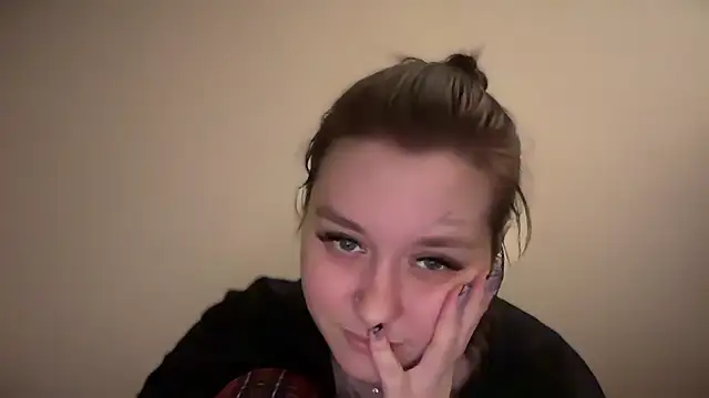 Isabel-Bailey online show from January 22, 10:05 pm