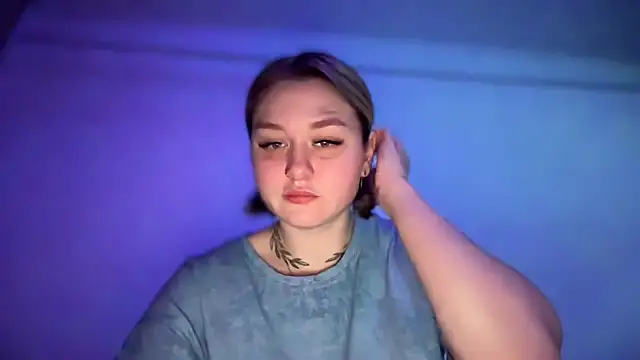 Isabel-Bailey online show from October 21, 9:04 pm