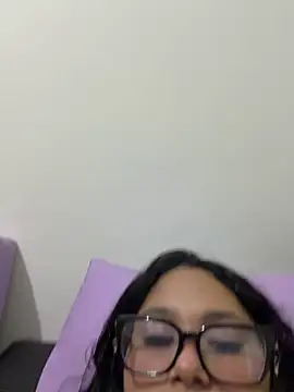 Cuteprincess21 online show from May 20, 11:22 pm