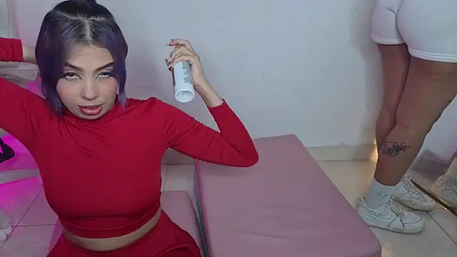 Cuteprincess21 online show from June 3, 2:36 am