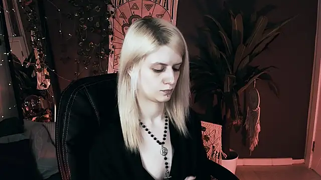 Noah ElmerX online show from November 10, 10:20 pm