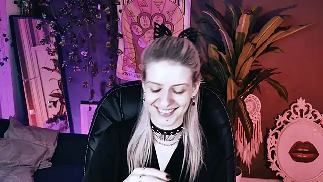 Noah ElmerX online show from June 27, 2:44 pm